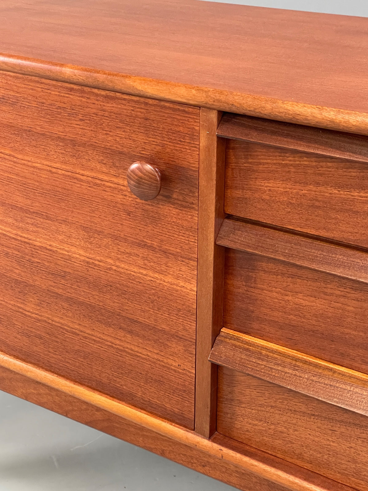 Vintage Teak Sideboard 1960s A Younger Model Da Silva Mid Century Drawer EB13116