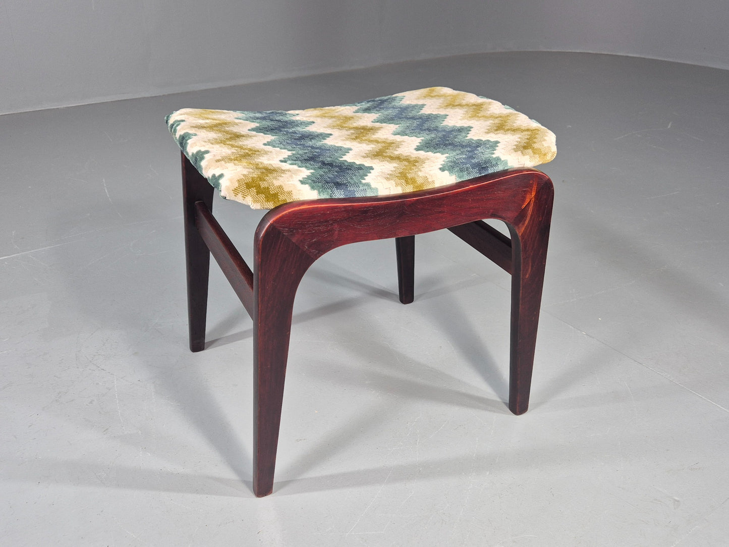 Vintage Mid Century Footstool Danish Design Chevron Pattern 1960s EB12028