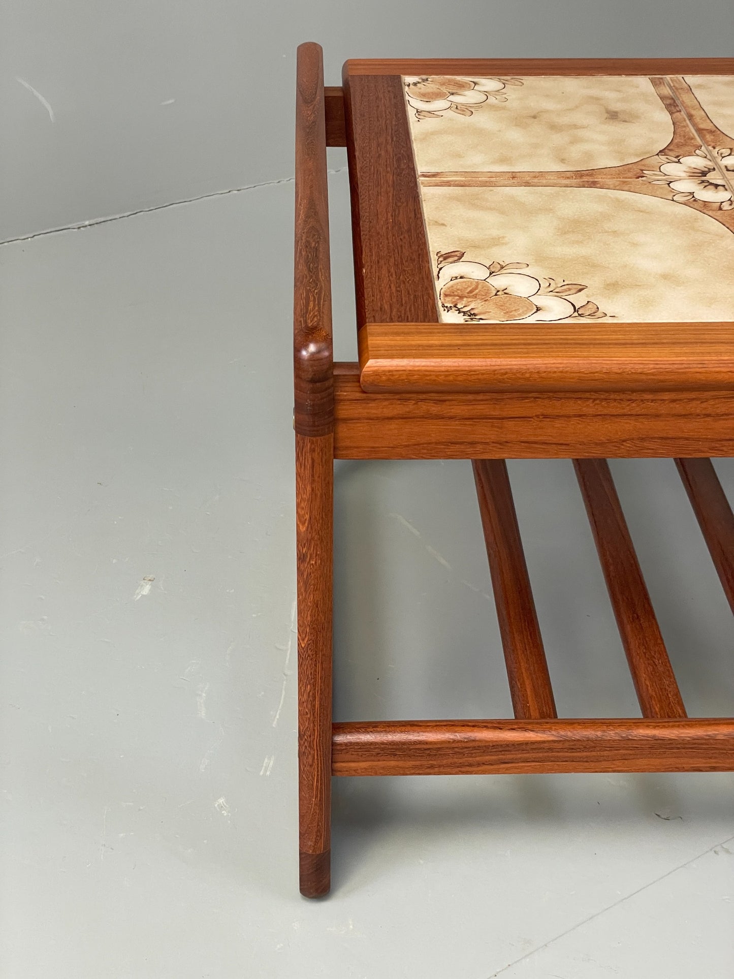 Vintage Side Table Teak Tile Topped 1970s Mid Century Retro Shelf EB12828