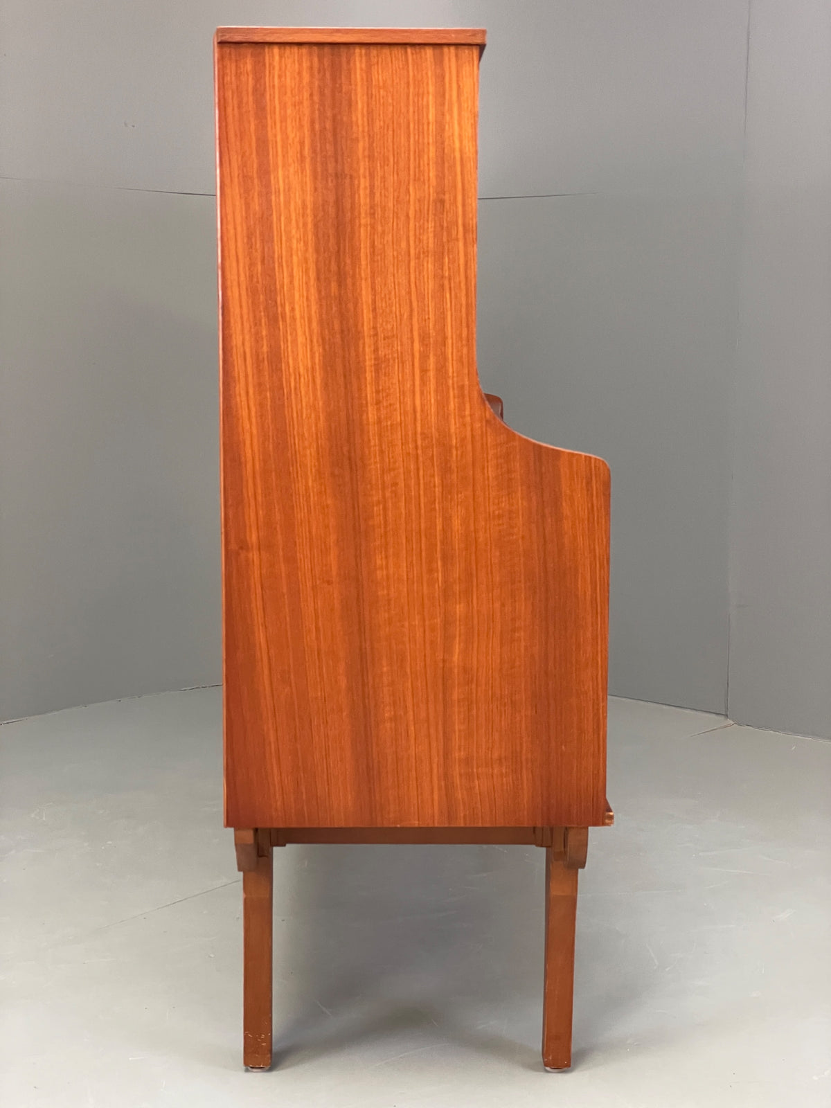 Vintage Teak Highboard Sideboard By Jentique 1960s Mid Century Shelving EB13115