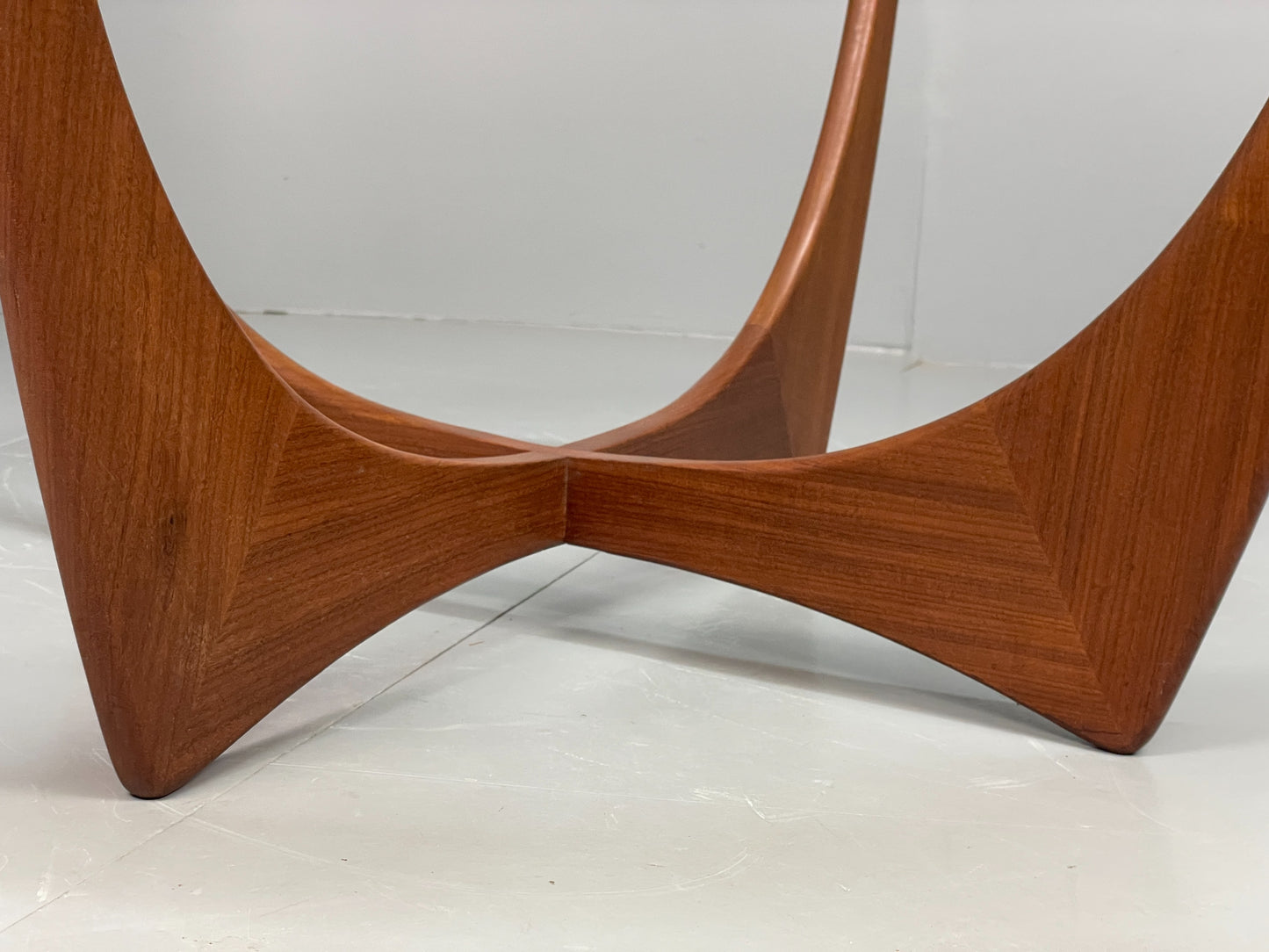 G Plan Astro Coffee Table Round Teak 1960s Mid Century Vintage Glass Top EB12072
