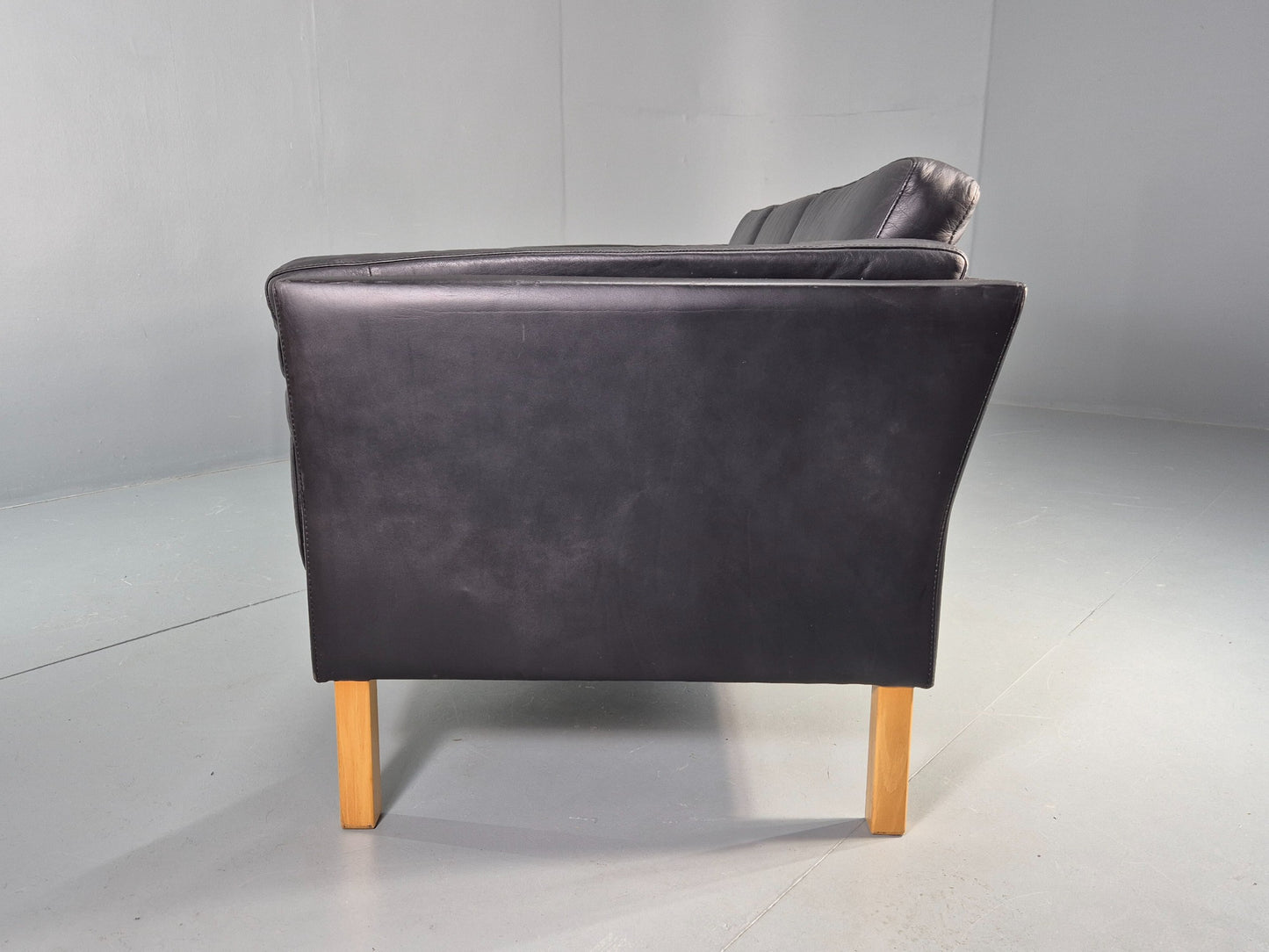 Vintage Danish 3 seater Sofa Black Leather 1980s Retro MCM EB12453