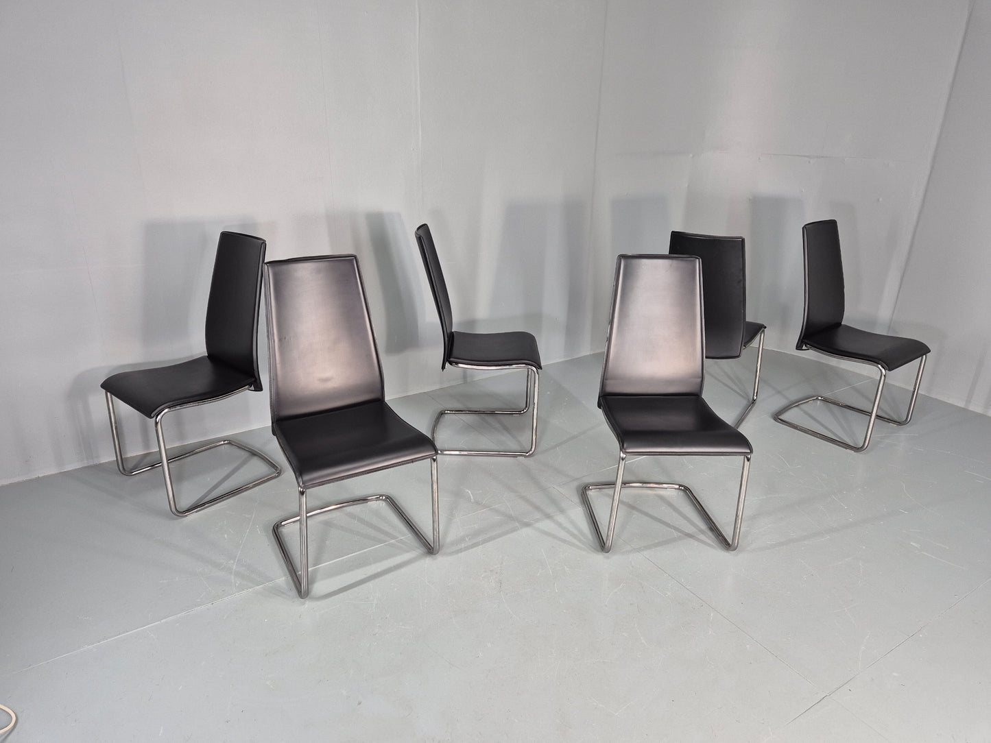 6 Vintage Calligaris Swing Chairs Black Leather and Chrome Modern Design EB12538