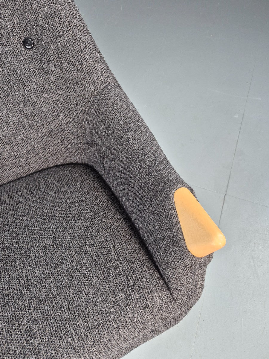 Vintage Mama Bear Matzform Lounge Chair Grey Beech Danish Modern Design EB12316