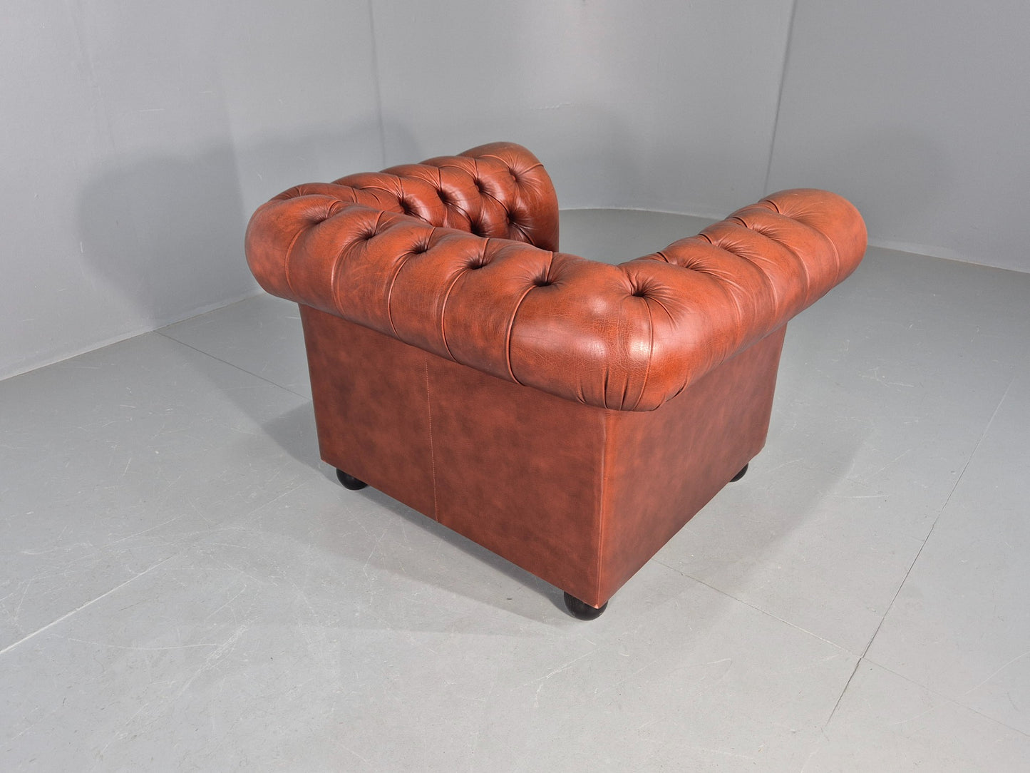 Vintage Chesterfield Club Chair Red Leather 1970s Retro EB12252