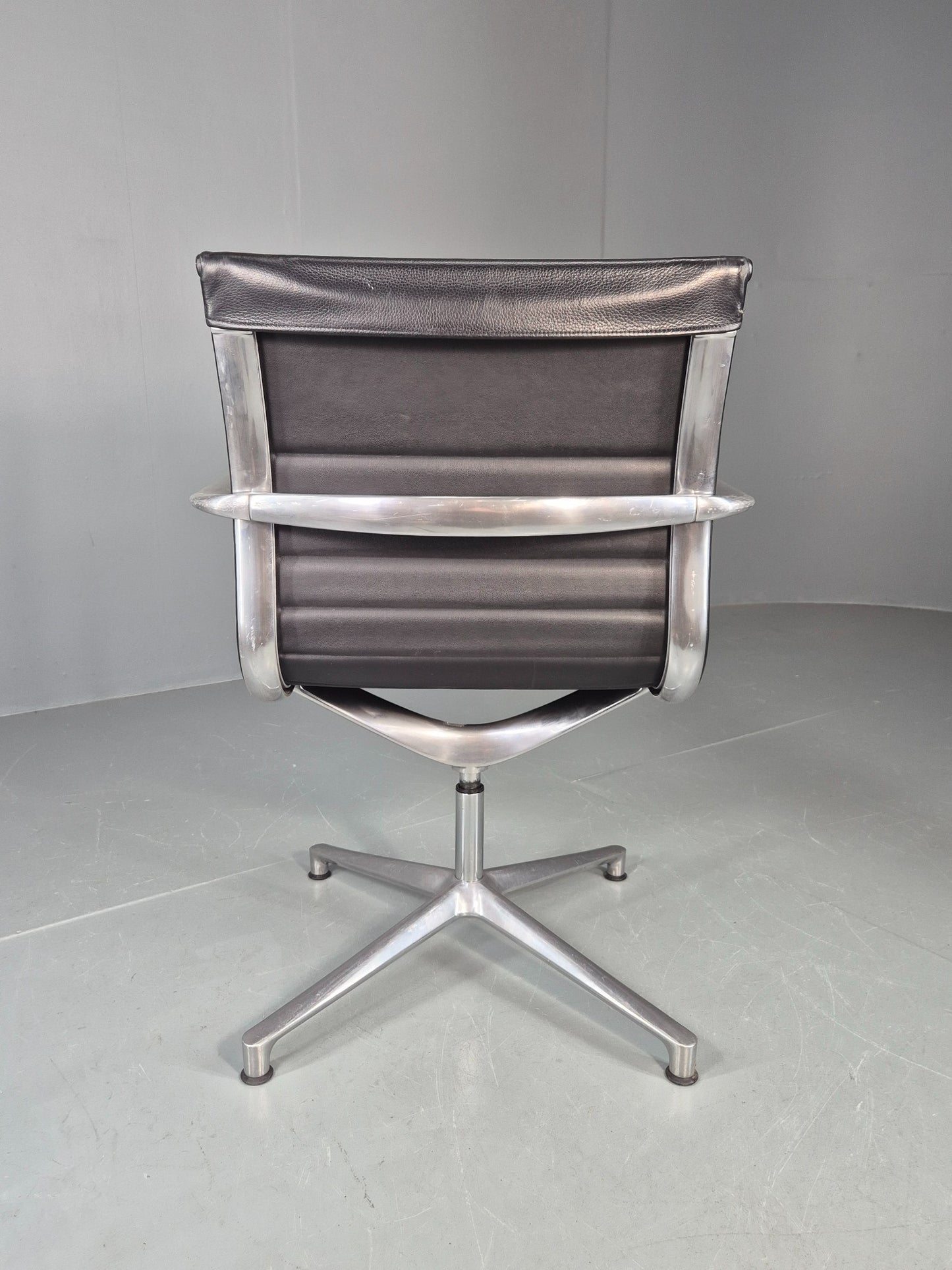 Vintage ICF Eames Style Office Chair Leather and Aluminium EB12242