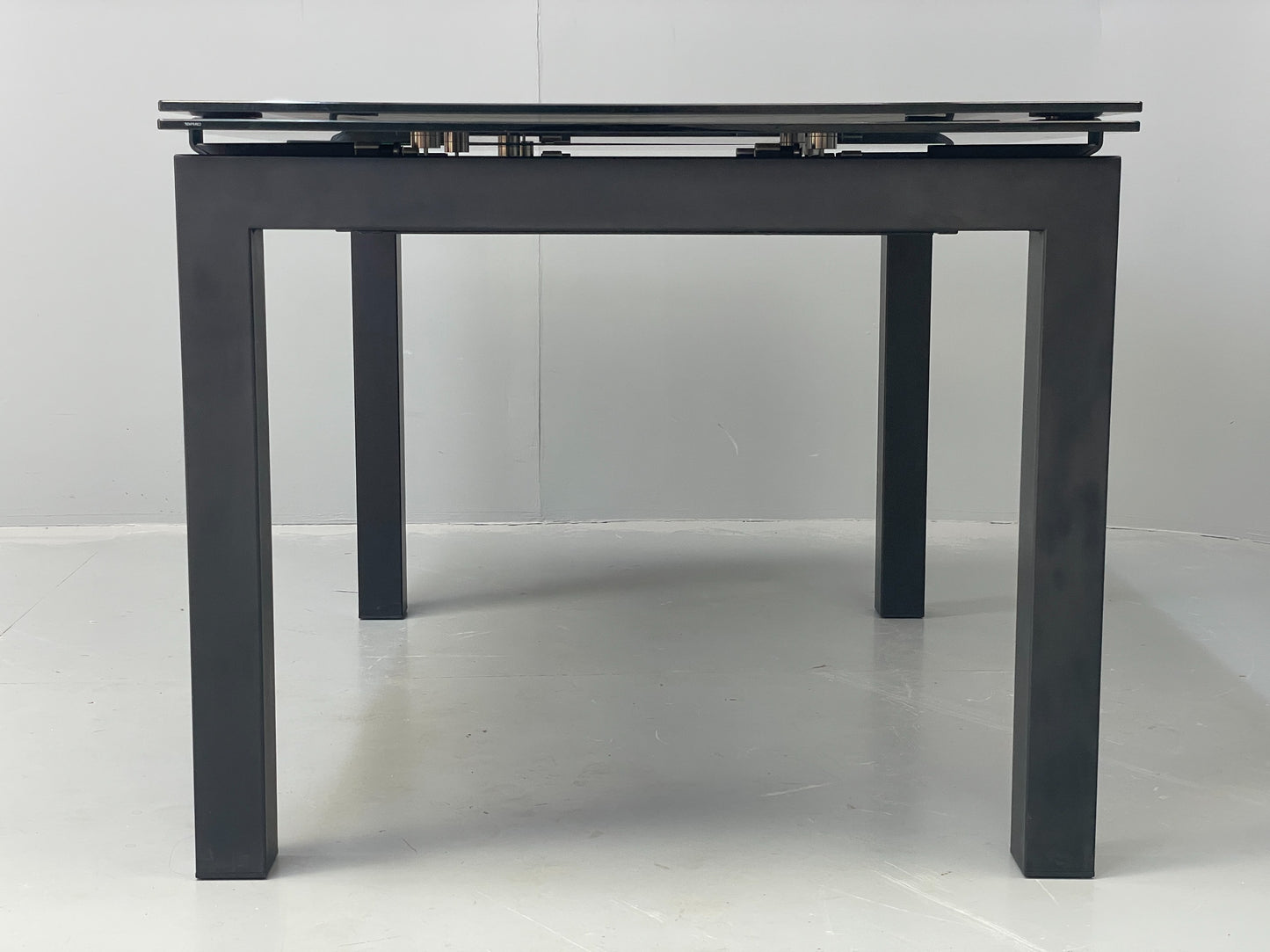 Calligaris Glass Dining Table Modern Italian Extending Steel 'Airport' EB12497