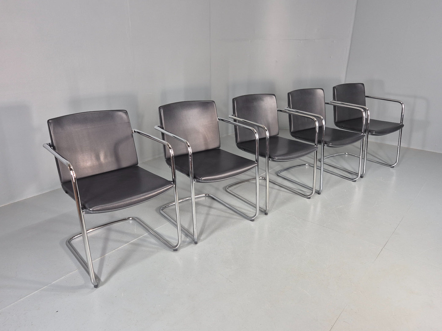 5 Vintage Stacking Chairs Wilkhahn Chrome Cantilever Frames Leather EB12239