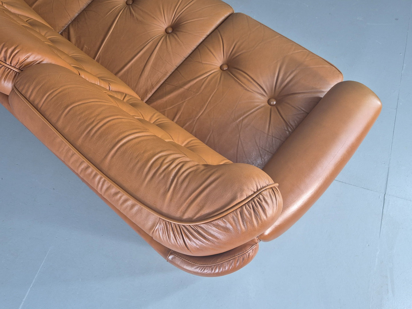 Vintage 3 Seater Sofa Tan Leather 1970s Danish Design Retro MCM EB12383