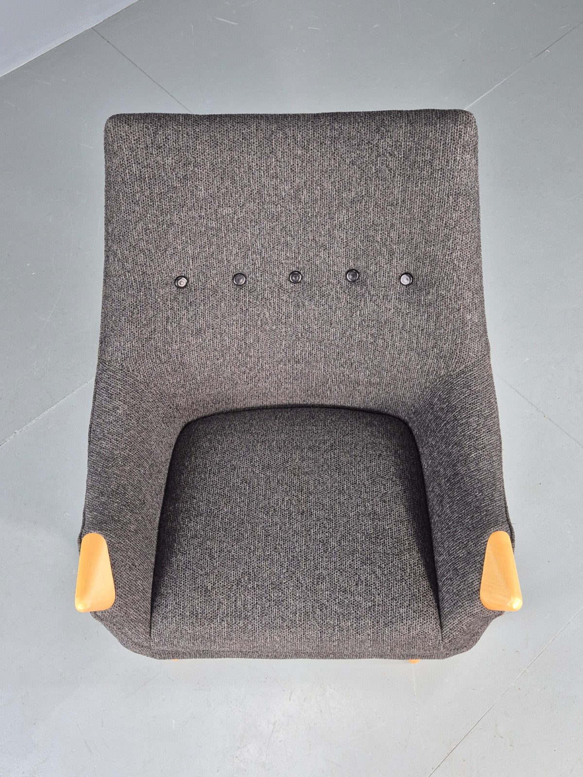 Vintage Mama Bear Matzform Lounge Chair Grey Beech Danish Modern Design EB12315
