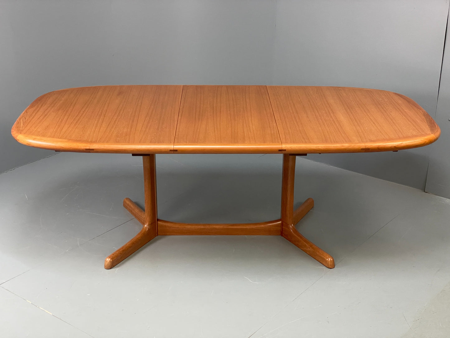 Vintage Teak Dining Table Dyrlund Extending Danish Teak EB12059