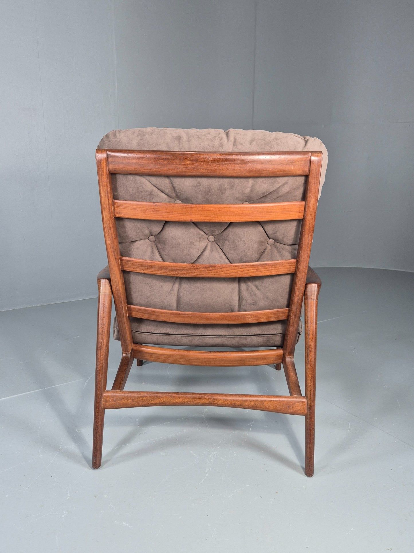Vintage Guy Rogers New Yorker Longe Chair New Upholstery 1970s Retro EB11958