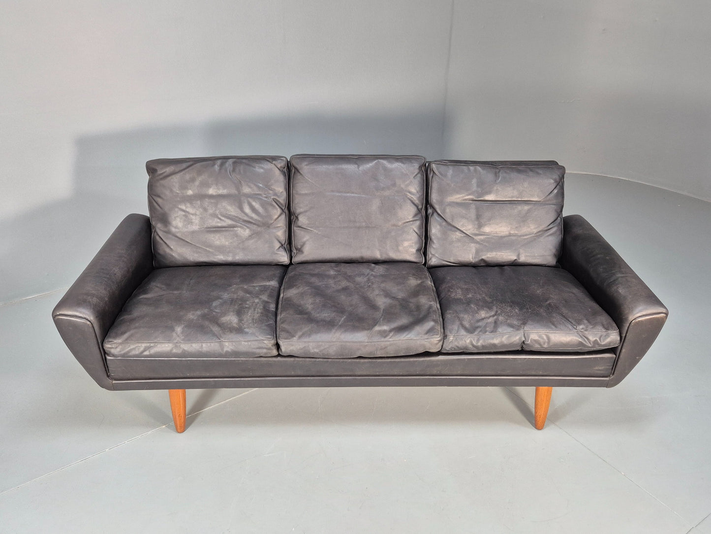 Vintage 3 Seater Black Leather Sofa 1960s Danish Thams Retro MCM EB09926