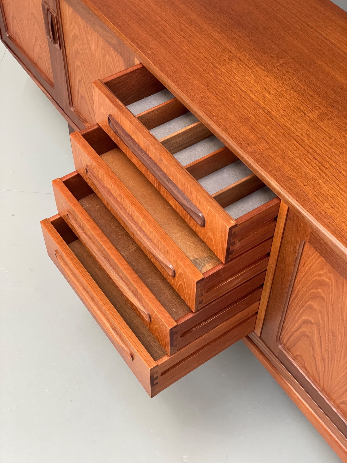 Vintage G Plan Sideboard Teak Fresco Mid Century Retro 1960s Shelving EB12882