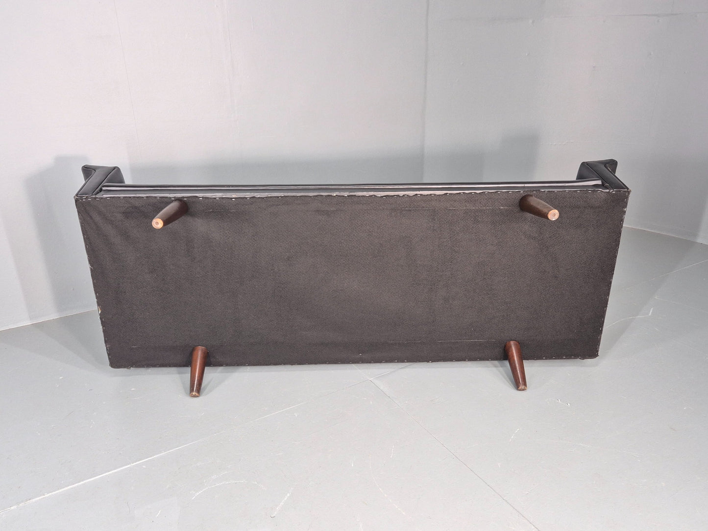 1960s 3-seater sofa Danish Design Black Leather Mid Century Retro Teak  EB10279