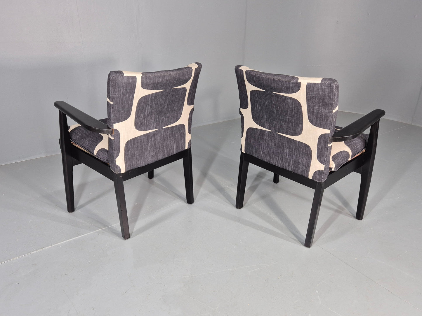 2 Vintage 1960s Lounge Chairs Parker Knoll New Upholstery EB11847