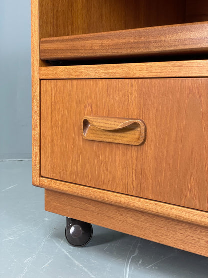 Vintage Teak Media Unit G Plan 1970s Sliding Shelf TV Unit EB12069
