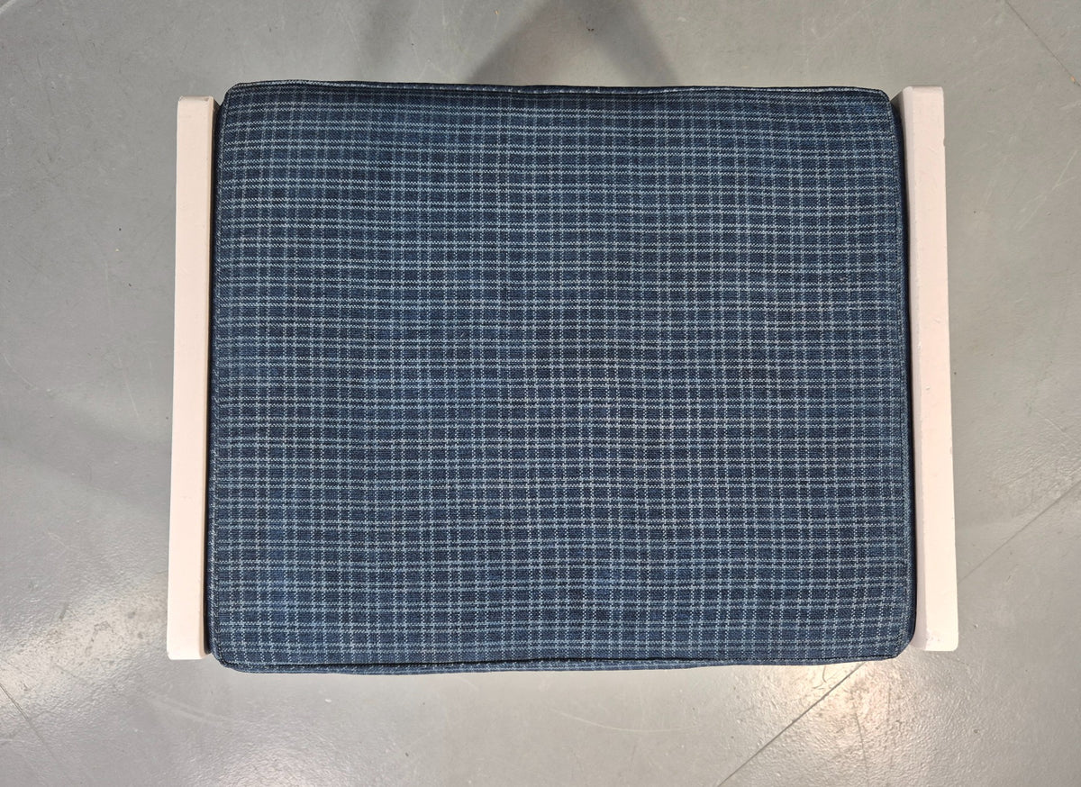 Vintage Stool 1970s Retro Blue and White Circle Pattern EB13068