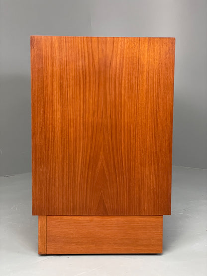 Vintage Hundevad Teak Sideboard Cabinet Danish Mid Century 1960s Shelves EB13103