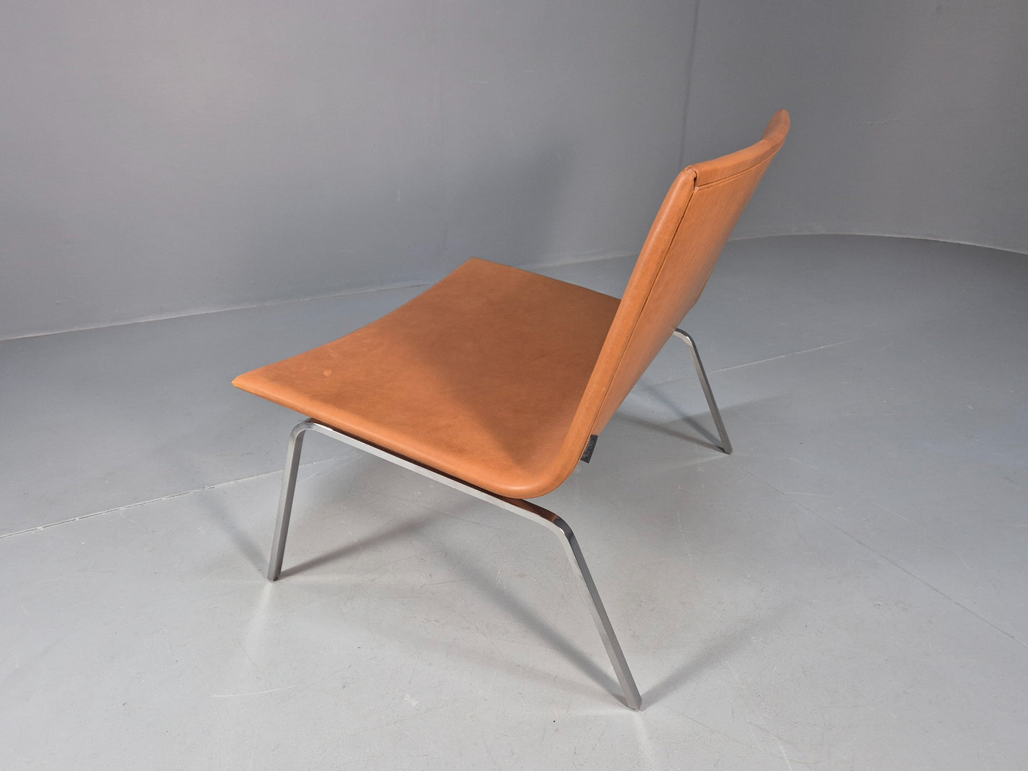 Vintage Tacchini Leather Lounge Chair Chrome Frame Modern Design EB9949