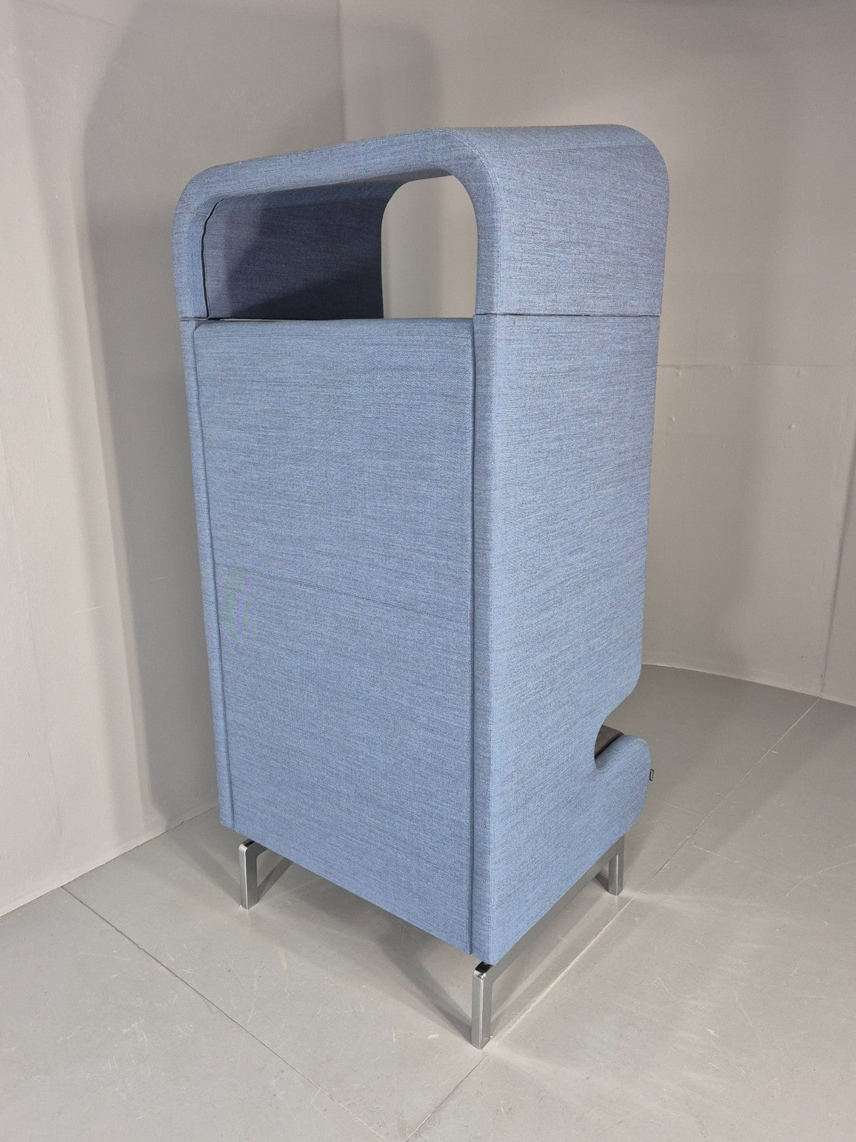 Vintage Materia Point Chair Swedish Blue and Grey Modern Design EB12870