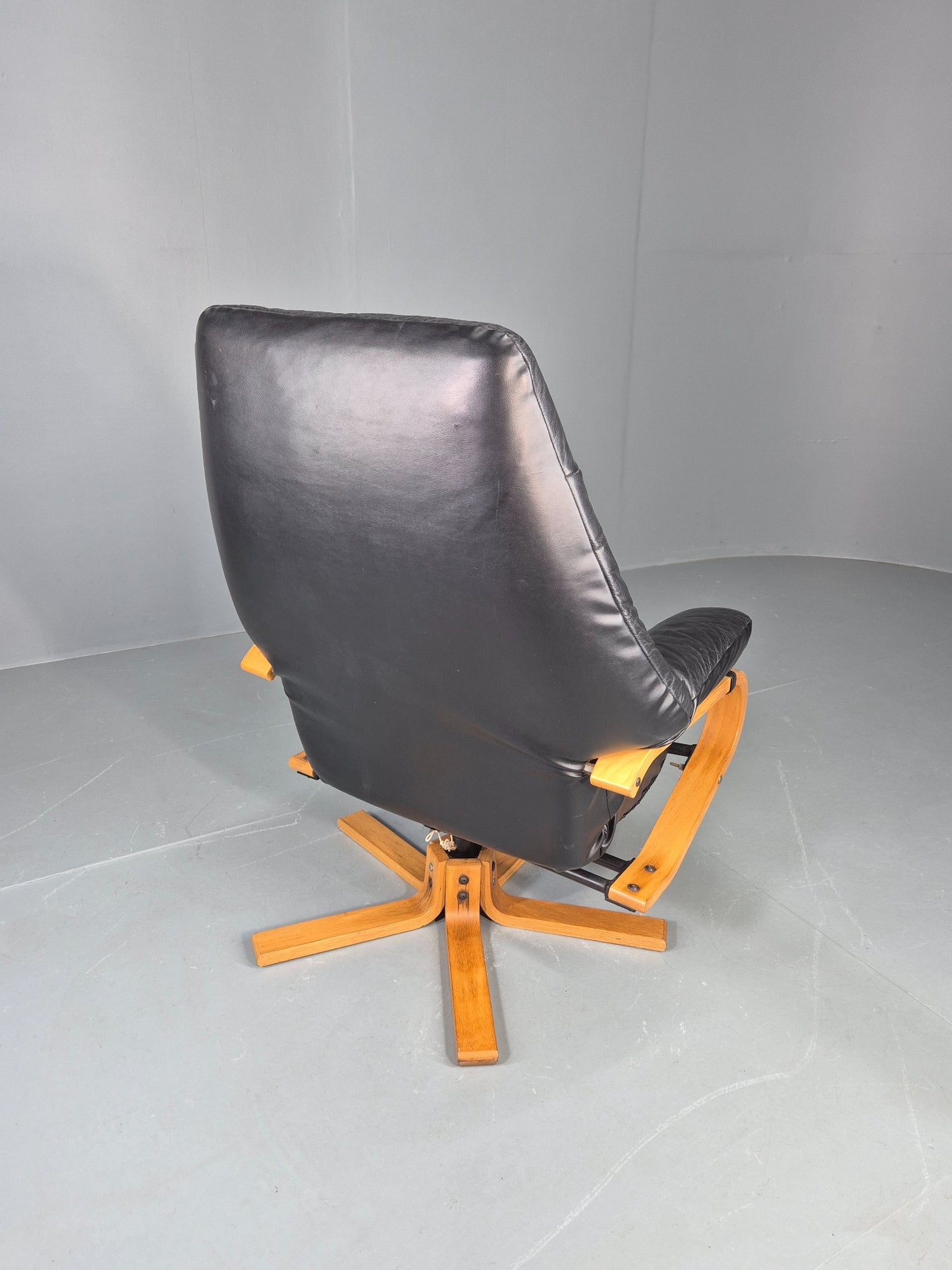 Vintage Danish Swivel Recline Chair Black Leather Bentwood 1980s Retro EB9254