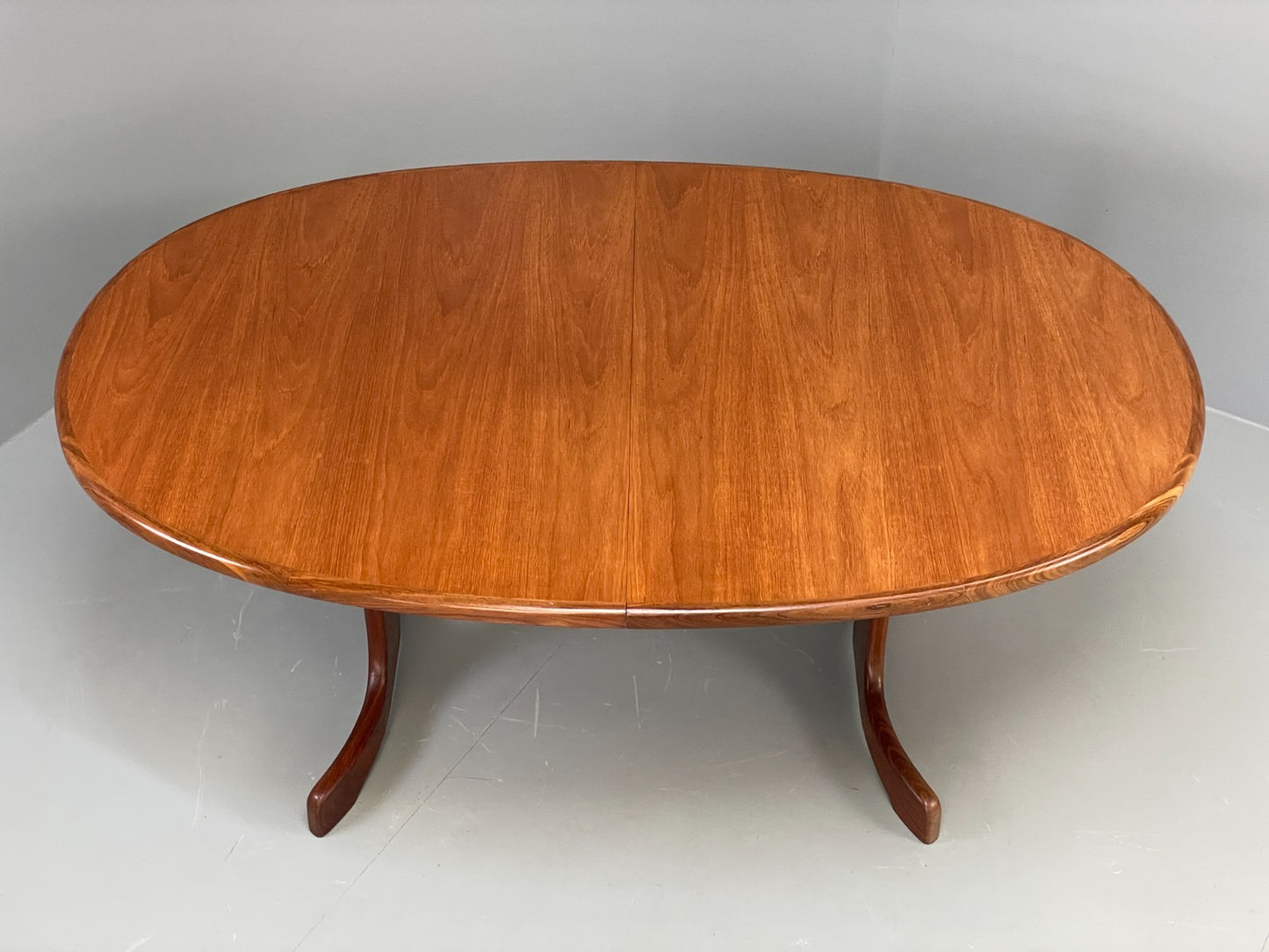 G Plan Dining Table Oval Teak Fresco 1960s Vintage Mid Century EB11860 MWOO21