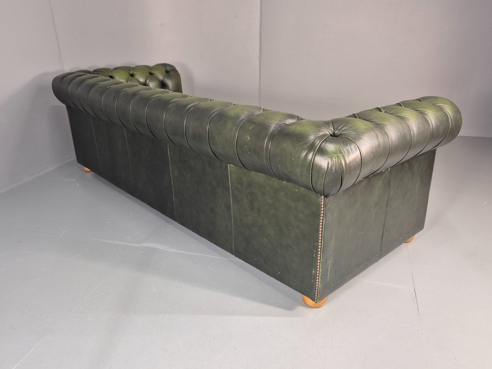 3 Seater Chesterfield Sofa Green Leather Studded Vintage EB11027 VCHE18