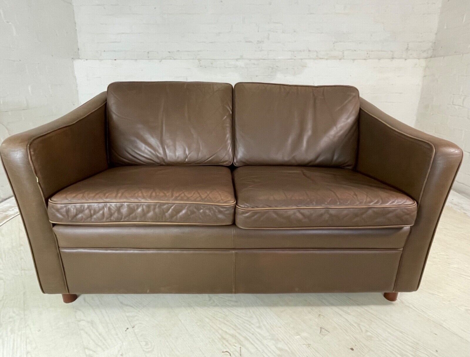 Vintage Danish Leather Two Seat Sofa 1970s Retro Thams Style EB4087 M2SS - UKDK FURNITURE