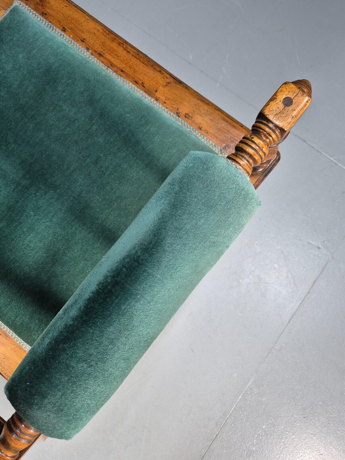 An Edwardian Mahogany Rocking Chair American Style Green Velvet EB9408 VCLO - UKDK FURNITURE