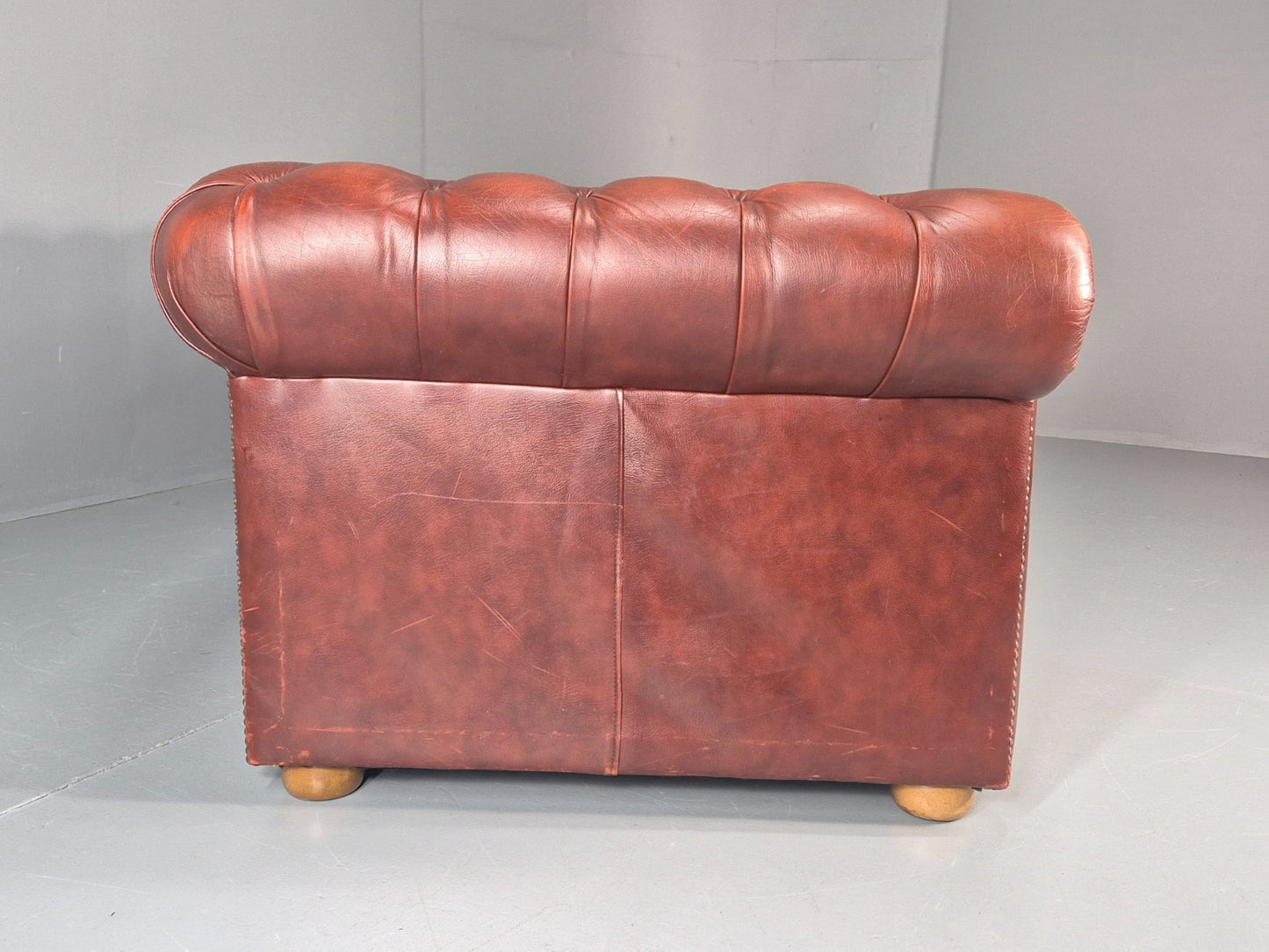 3 Seater Chesterfield Sofa Red Leather Studded Vintage EB11022 VCHE13