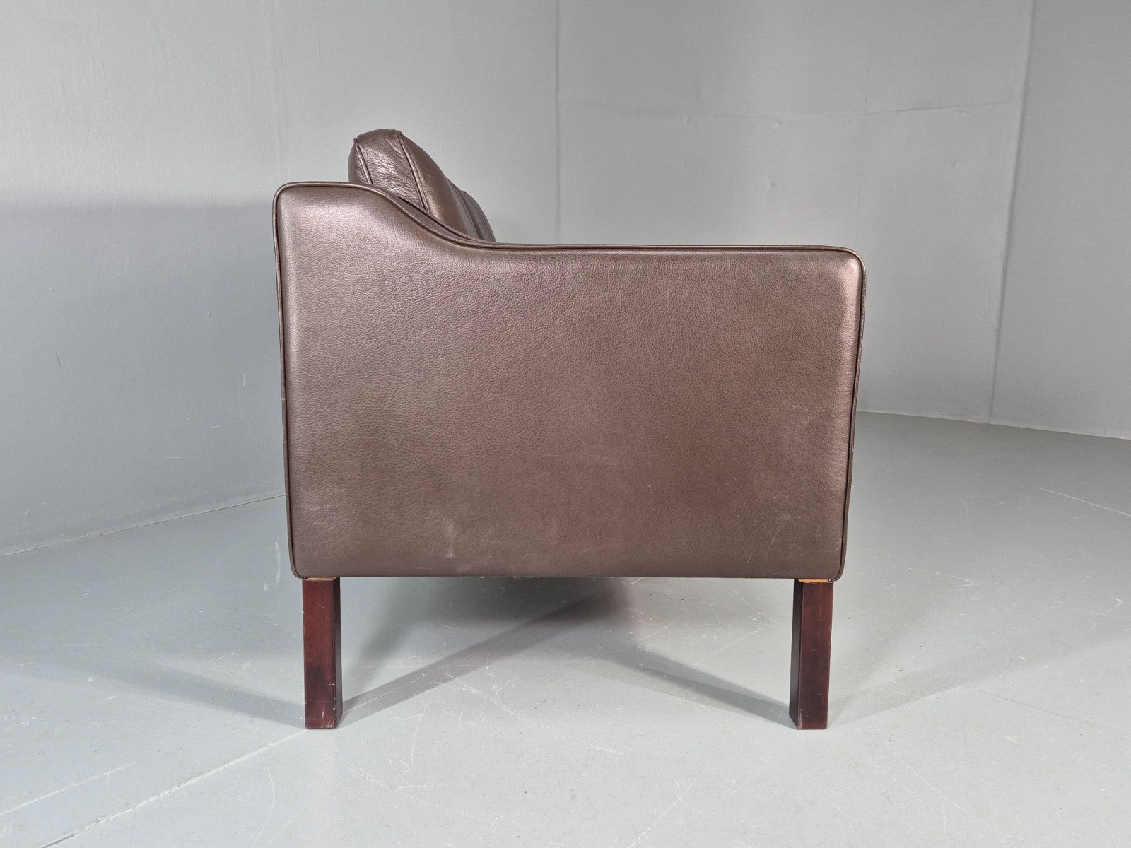 Vintage Danish 2 Seat Settee 1970s Danish Brown Leather Retro MCM EB11633 M2SS10