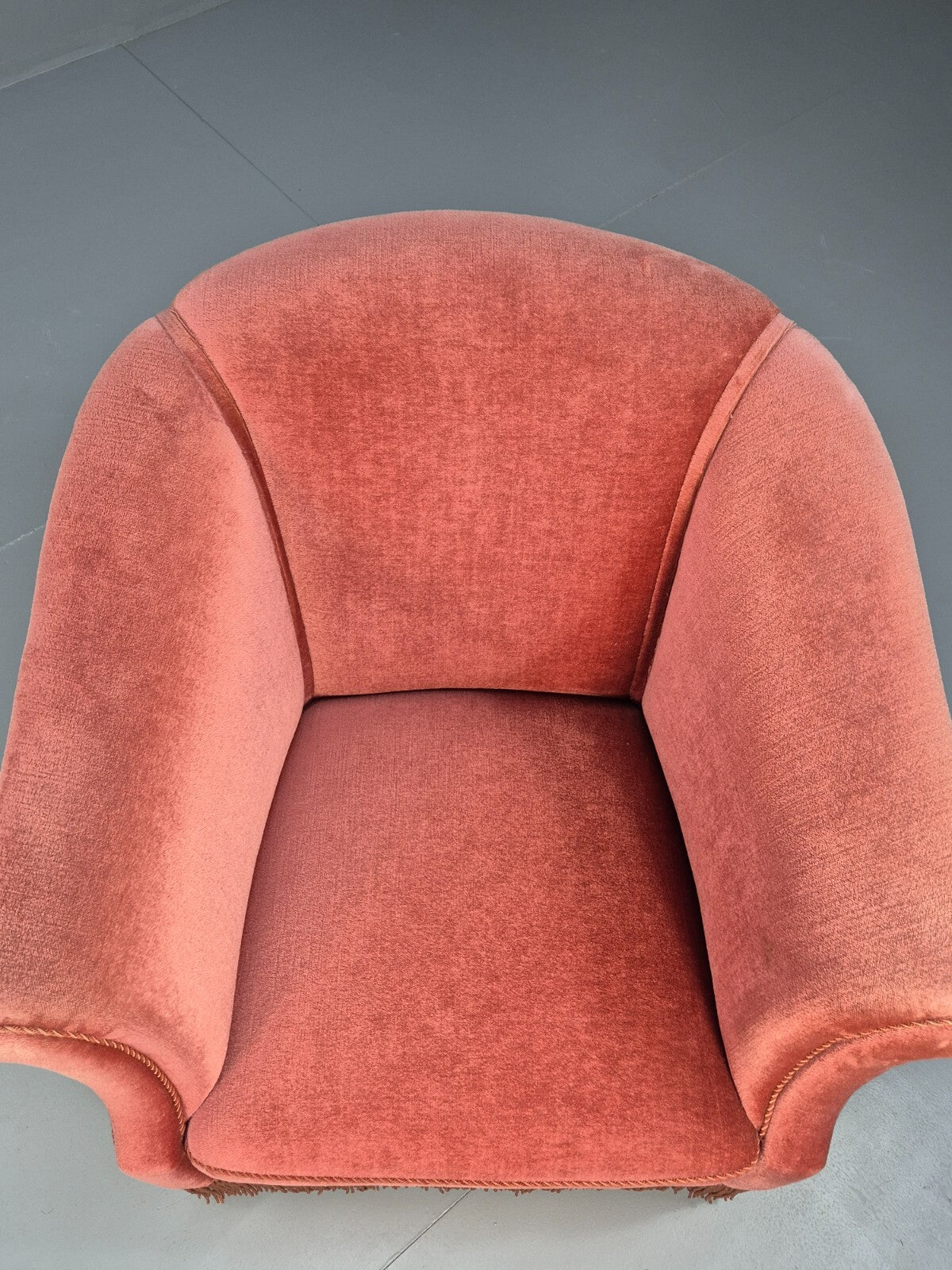Vintage Danish Art Deco Tub Chair in Pink Velour with Tassels EB9650 VCLO - UKDK FURNITURE