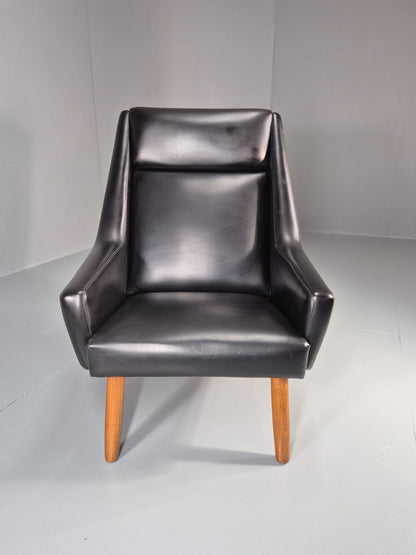 1960s High Back Lounge Chair Vintage Danish MCM Retro Teak Legs EB11330 MNOR2