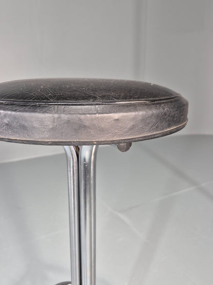 Vintage 1980s Bar Sttol Chrome and Black Vinyl Bauhaus Retro EB11275 MDIN10