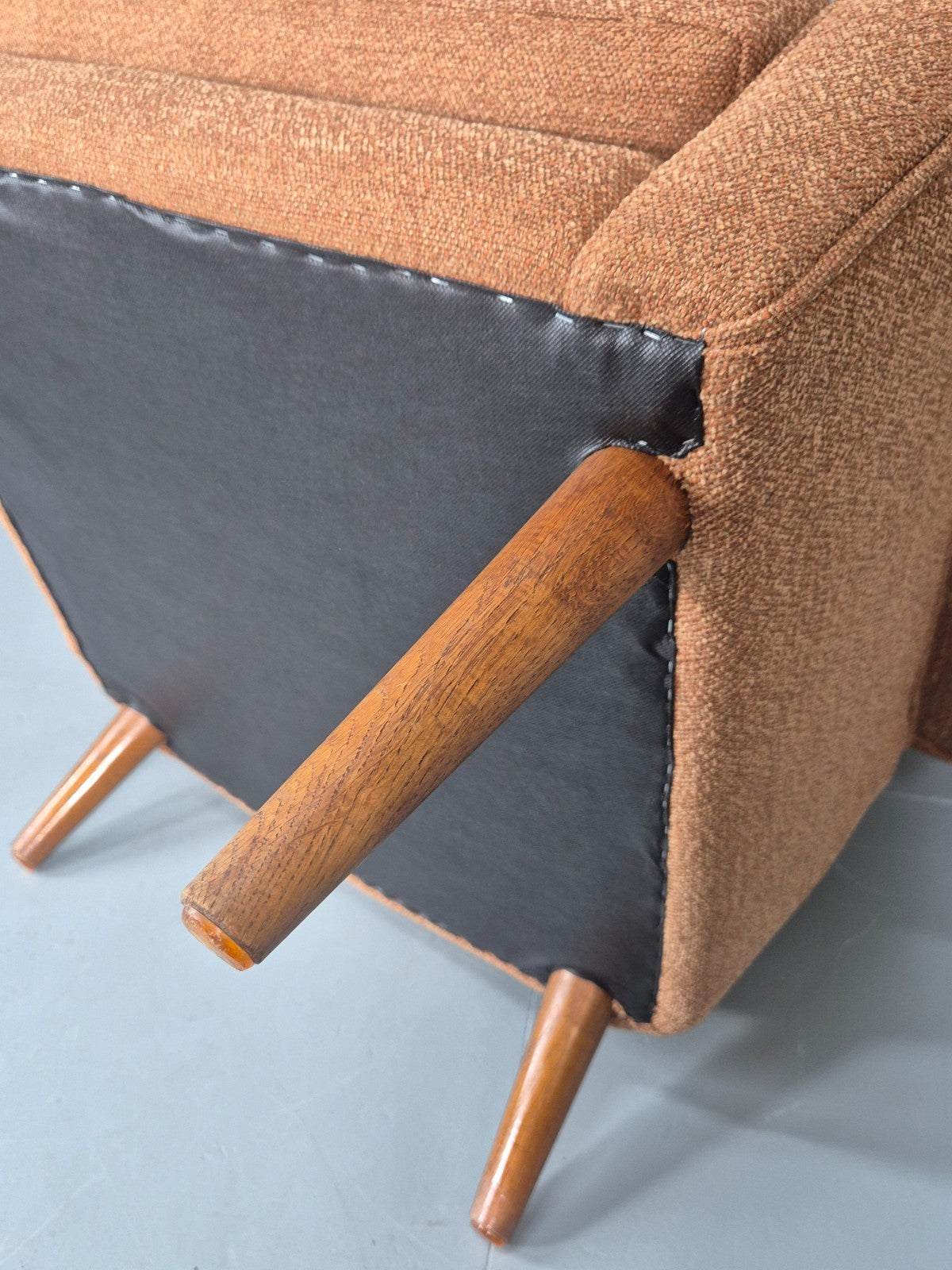 Mid Century Lounge Chair Danish 1960s New Upholstery Retro Teak Leg EB11020 MNOR7