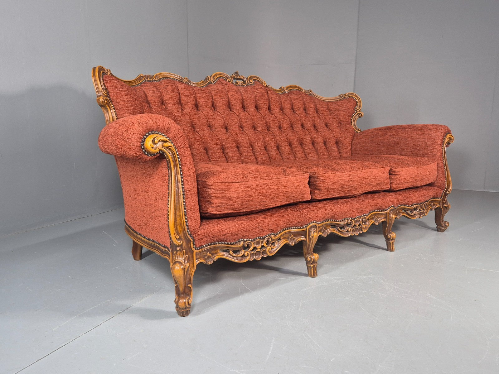 Vintage French Rococo Style Sofa 1970s Reproduction Quality  EB11661 V3SS1