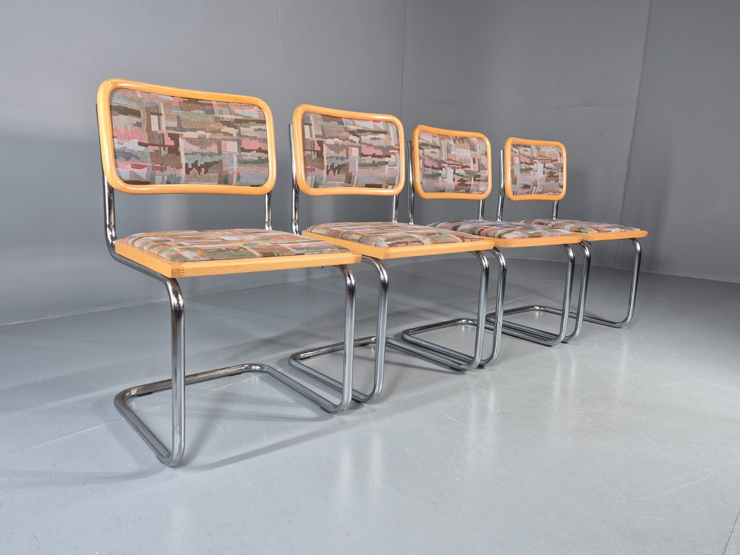 4 Cesca Dining Chairs Marcel Breuer Bauhaus Classic 1980s Retro EB11210 VDIN0