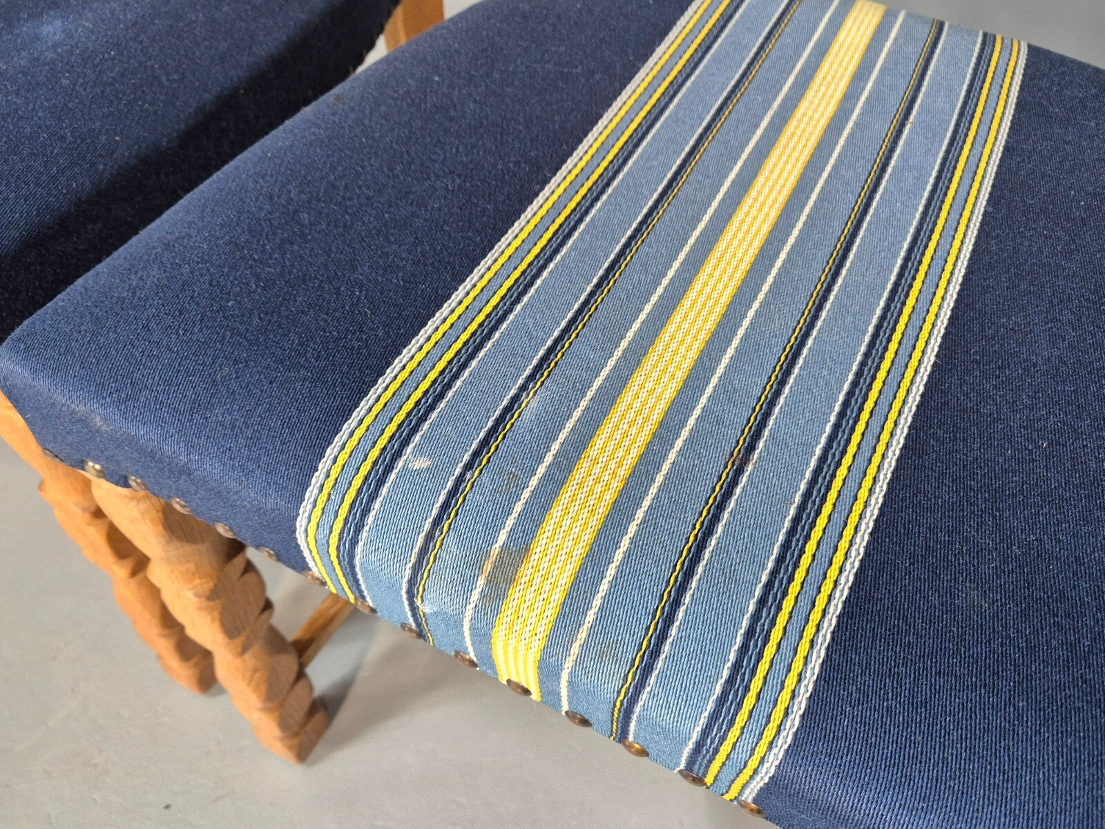 Six Oak Dining Chairs Blue Fabric Henning Kjaernulf Style Vintage EB9361 MDIN - UKDK FURNITURE