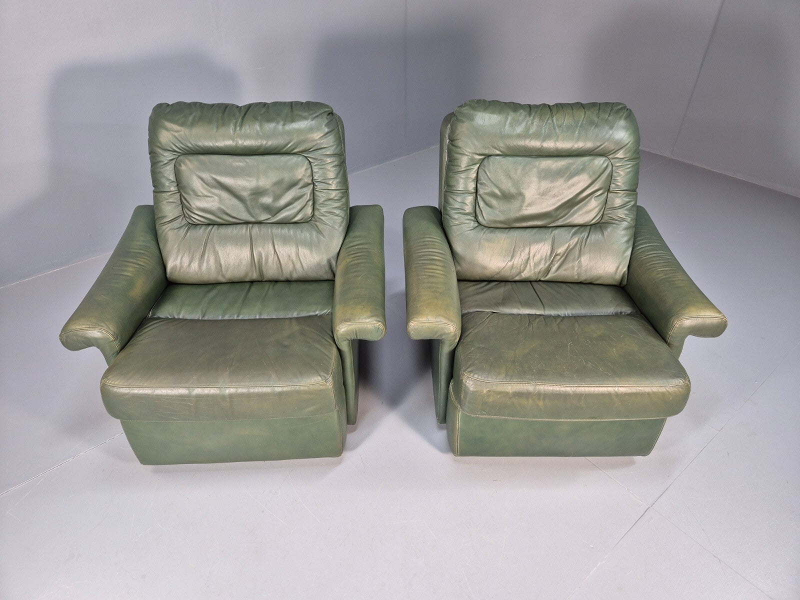 2 Vintage 1970s Green Leather Lounge Chairs Harrods Originally Retro EB9165 MNOR - UKDK FURNITURE