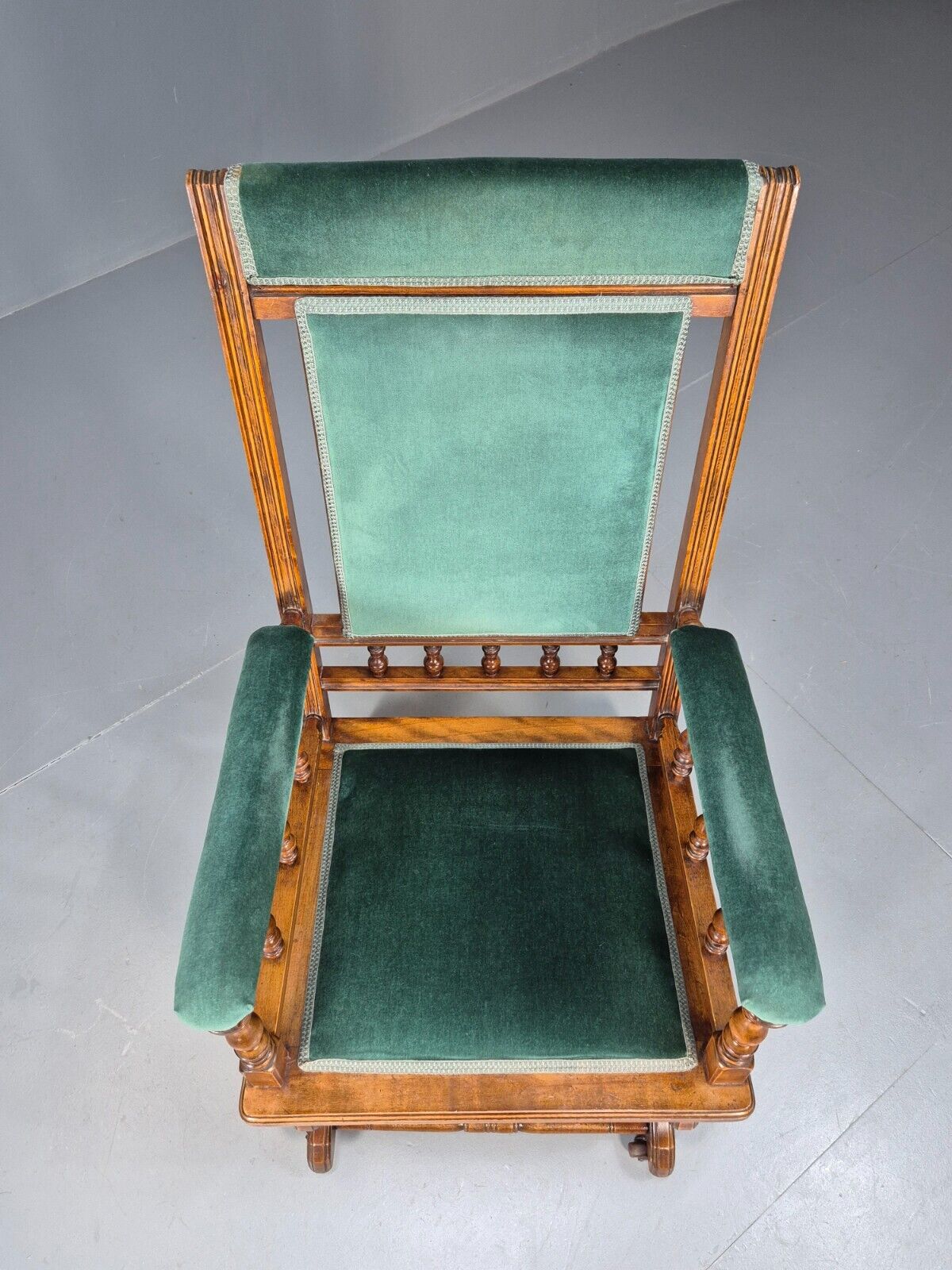 An Edwardian Mahogany Rocking Chair American Style Green Velvet EB9386 VCLO - UKDK FURNITURE