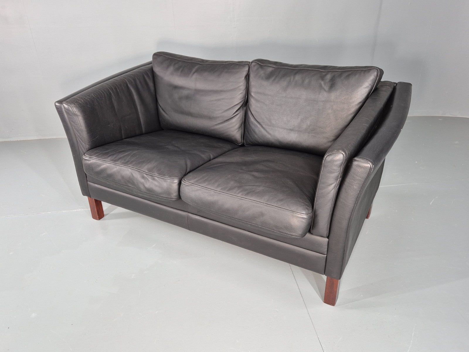 Vintage 2 Seat Sofa Danish Black Leather Mid Century Retro 1980s EB10473 M2SS6