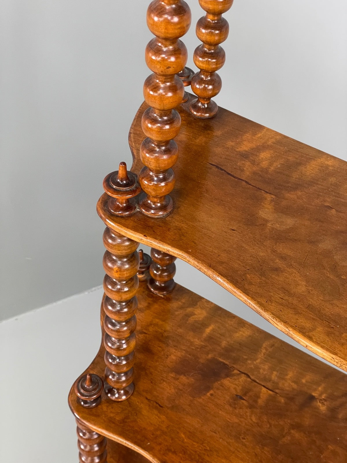 Antique Mahogany Whatnot Shelving Unit Bobbin Turned Tiered EB11197 MWOO8