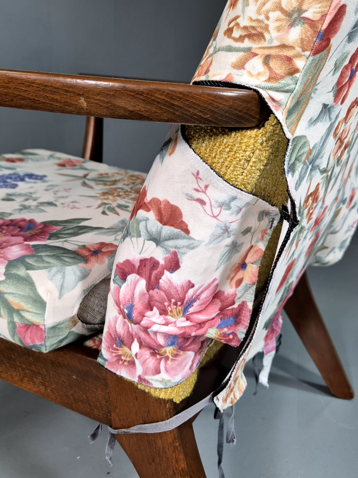 Vintage Lounge Chair Beech Frame Floral Parker Knoll Retro MCM 1960s EB7332 MNOR9