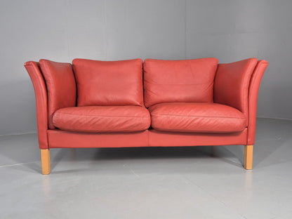Vintage Danish 2 Seater Danish Skalma Red Leather 1980s Retro MCM EB10512 M2SS4