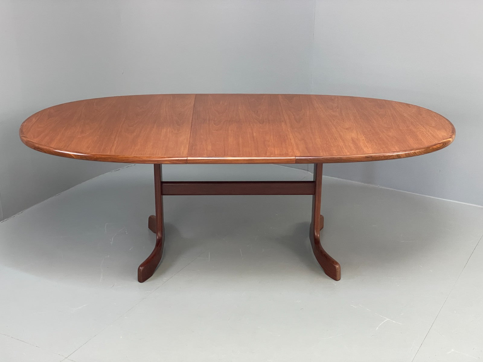 G Plan Dining Table Oval Teak Fresco 1960s Vintage Mid Century EB11860 MWOO1