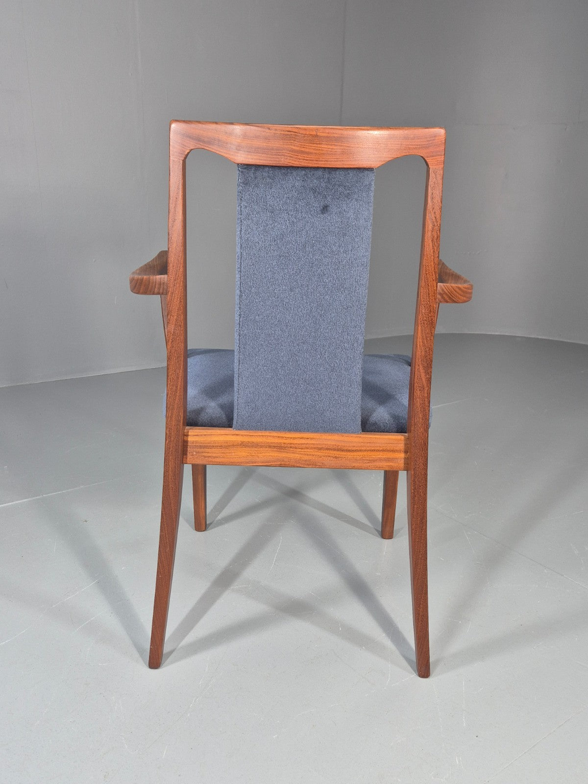 Vintage G plan Carver Chair 1980s Retro Teak Blue Velour EB11526 MDIN8