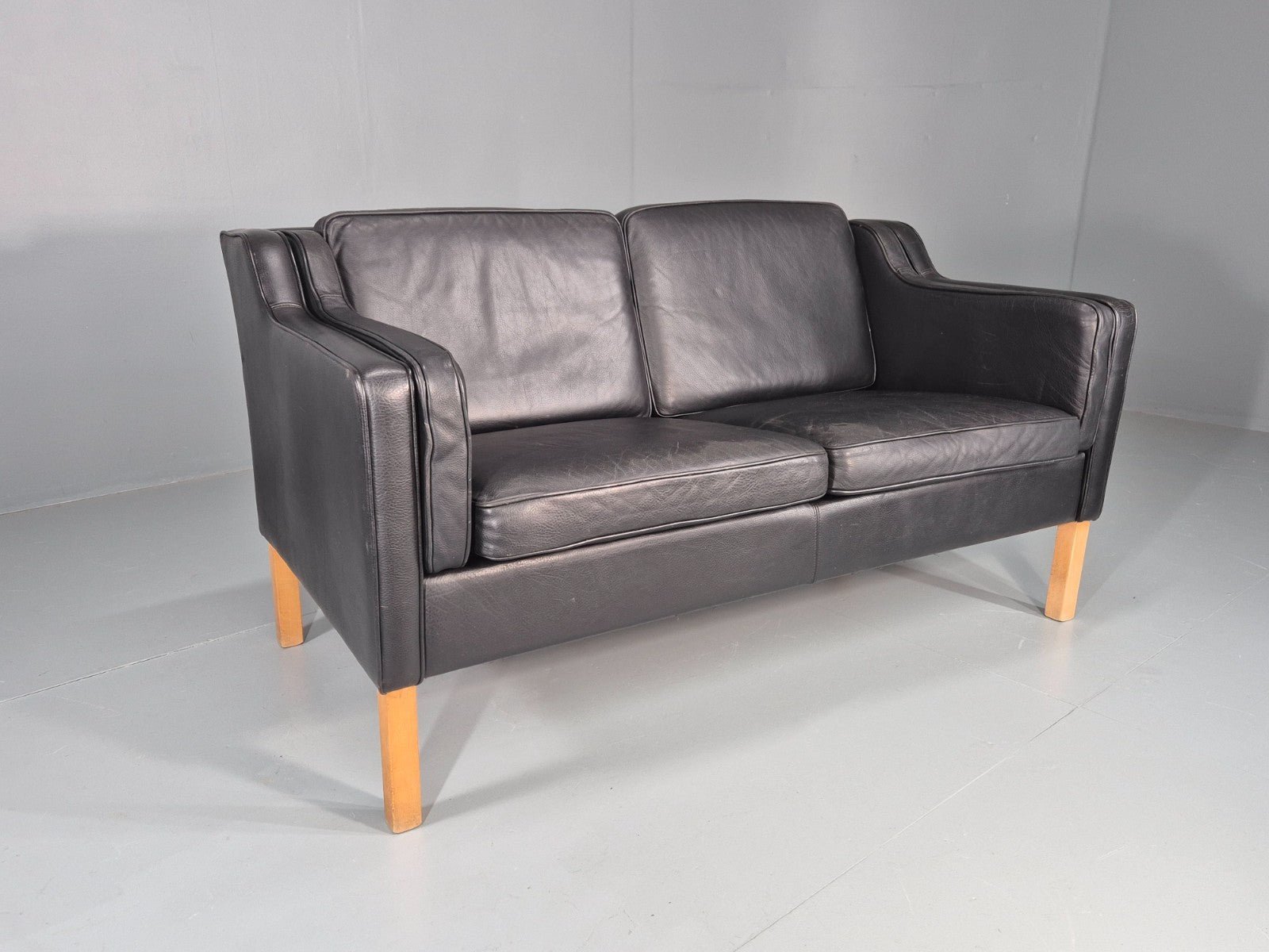Vintage 2 Seat Sofa Danish Black Leather Mogensen Style Retro 1980s EB10464 M2SS0