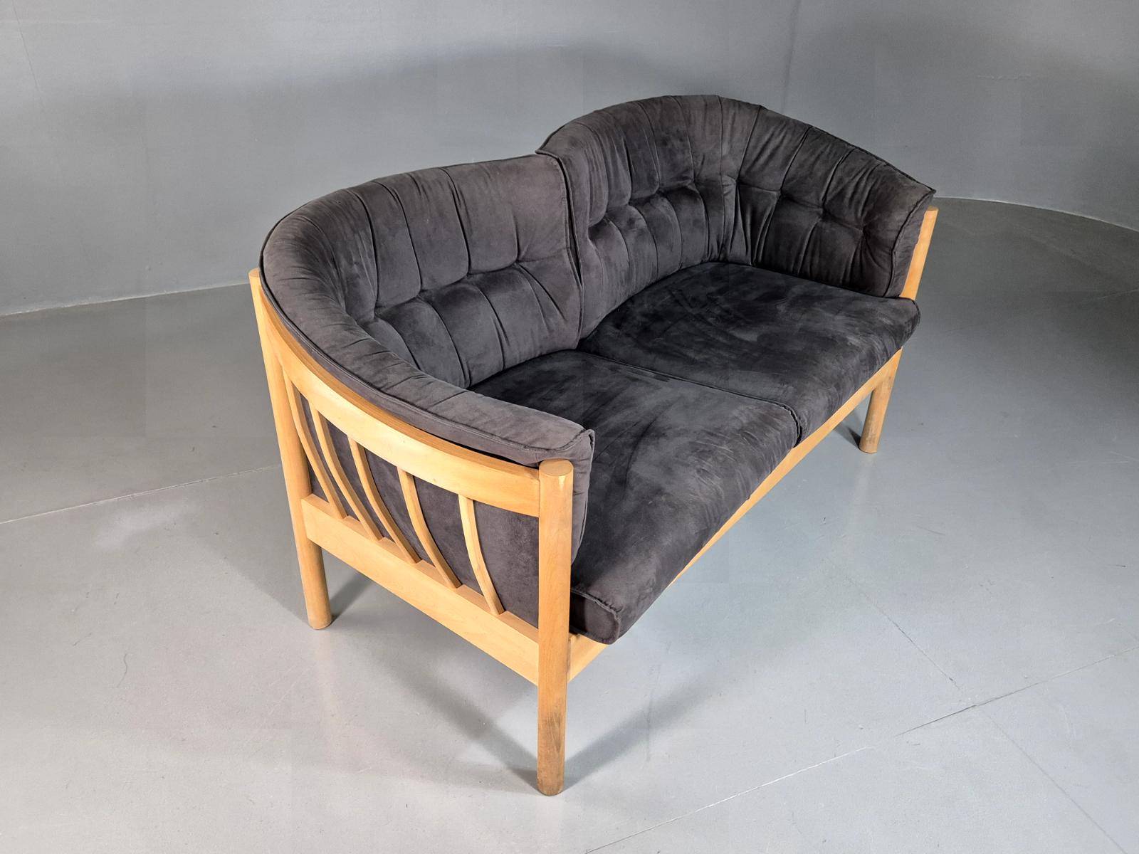2 Seat Sofa Slate Velour Beech Frame Curved Vintage Danish Retro MCM EB7198 M2SS6