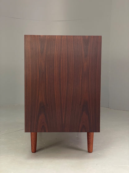Vintage Danish Compact Sideboard By Hundevad Shelving Retro 1970s EB9442 MWOO - UKDK FURNITURE